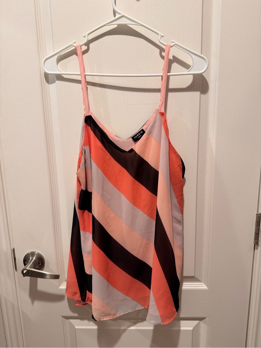 Torrid Sophie Chiffon Swing cami size 00